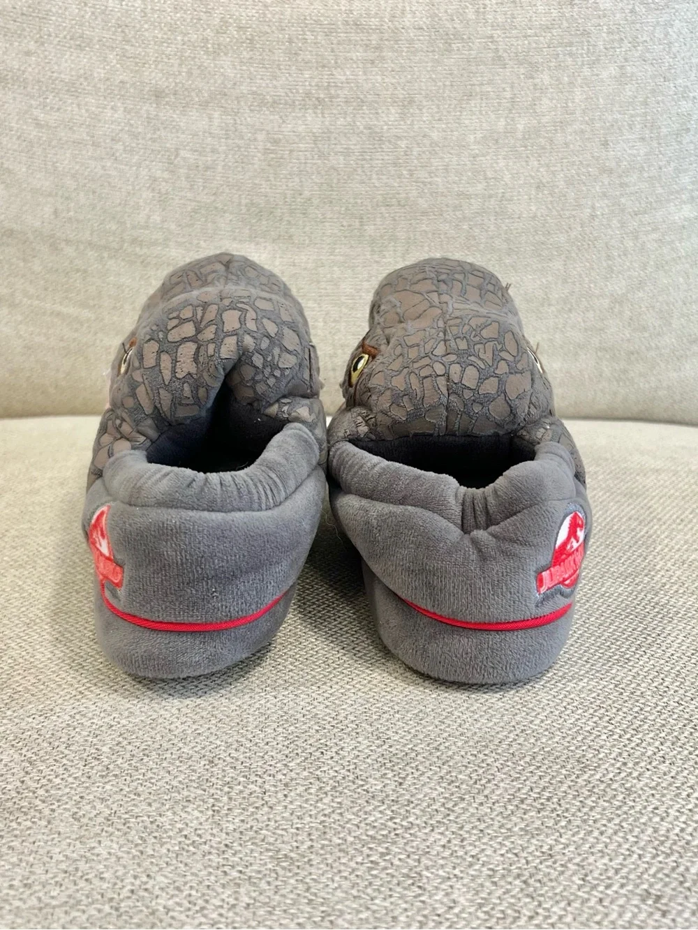 Jurassic World Size 11/12 Kids T-Rex Plush Slippers EUC Dinosaur
